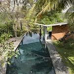 Umah Tampih Luxury Private Villa - CHSE Certified